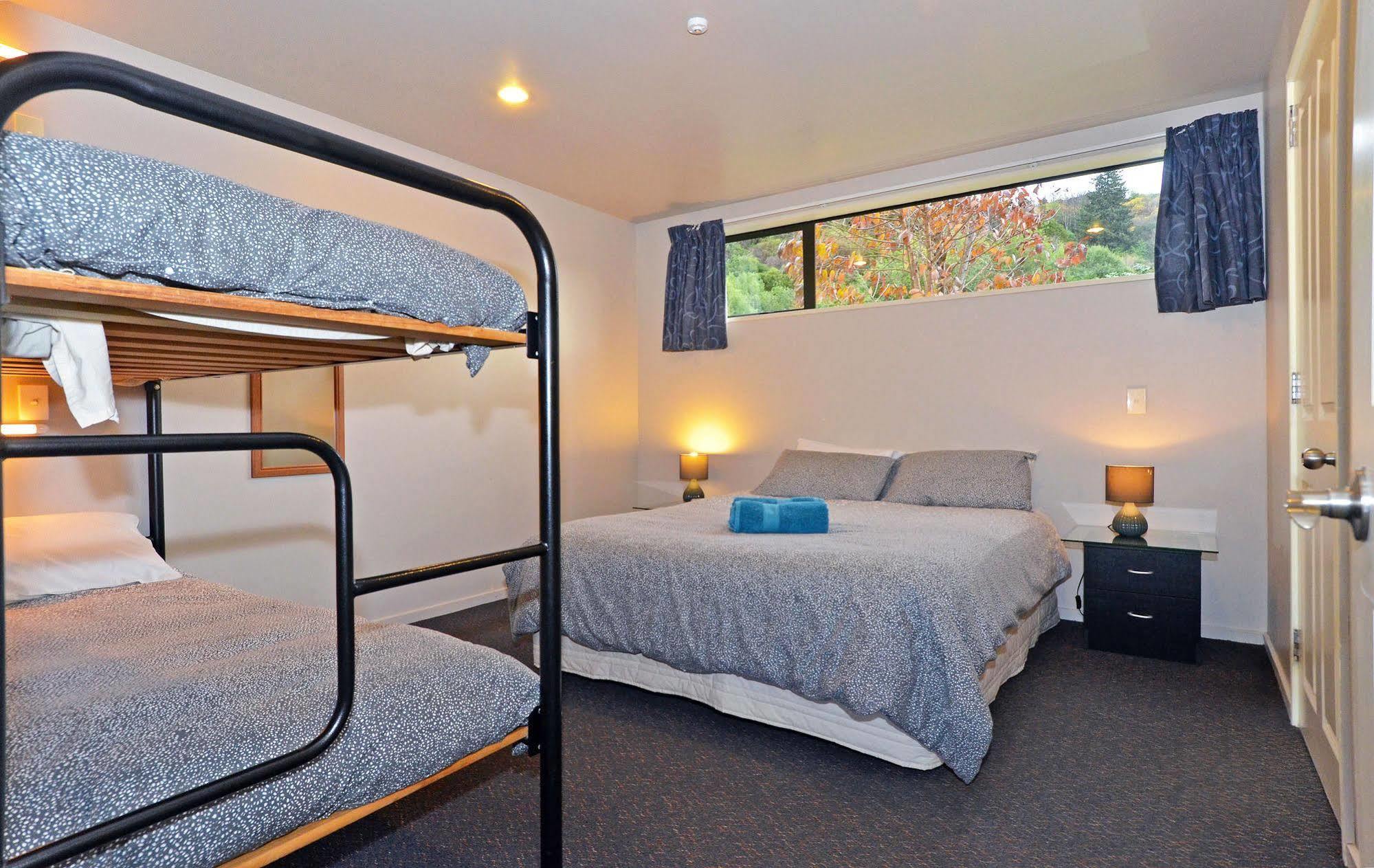 Leith Valley Holiday Park And Motels Dunedin Buitenkant foto