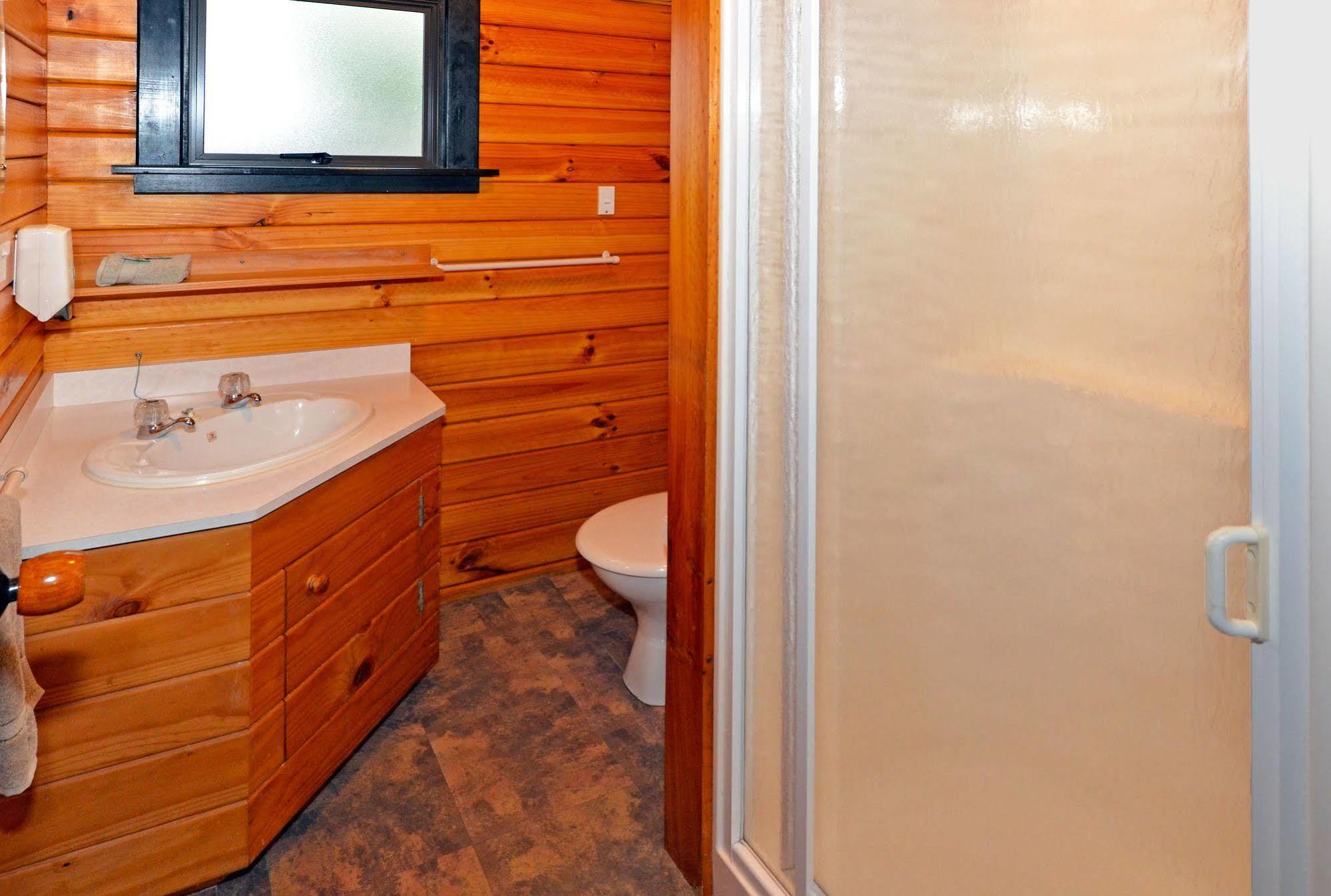 Leith Valley Holiday Park And Motels Dunedin Buitenkant foto