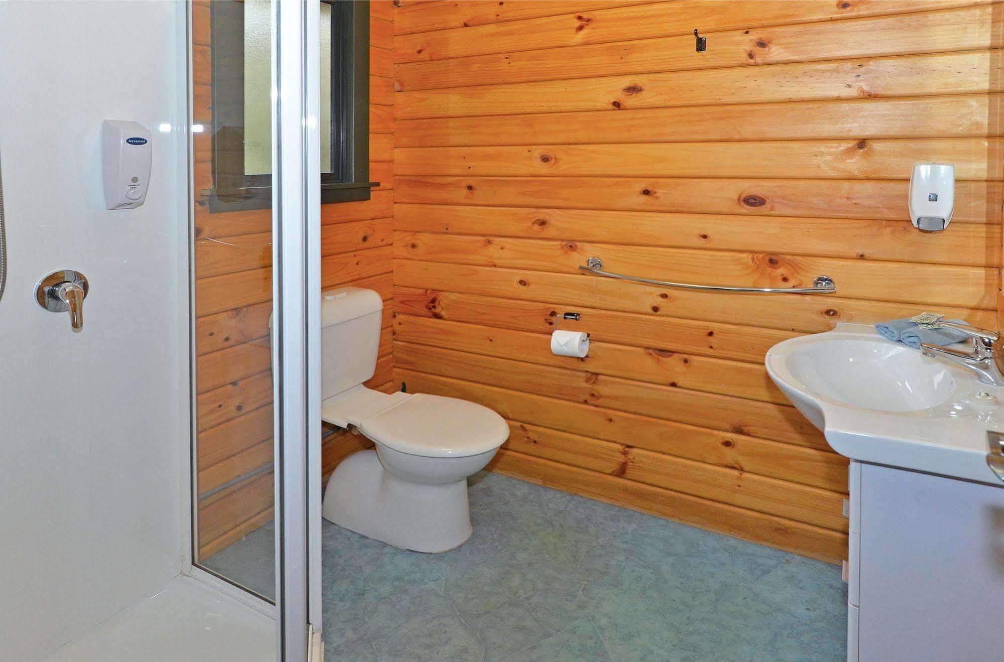 Leith Valley Holiday Park And Motels Dunedin Buitenkant foto
