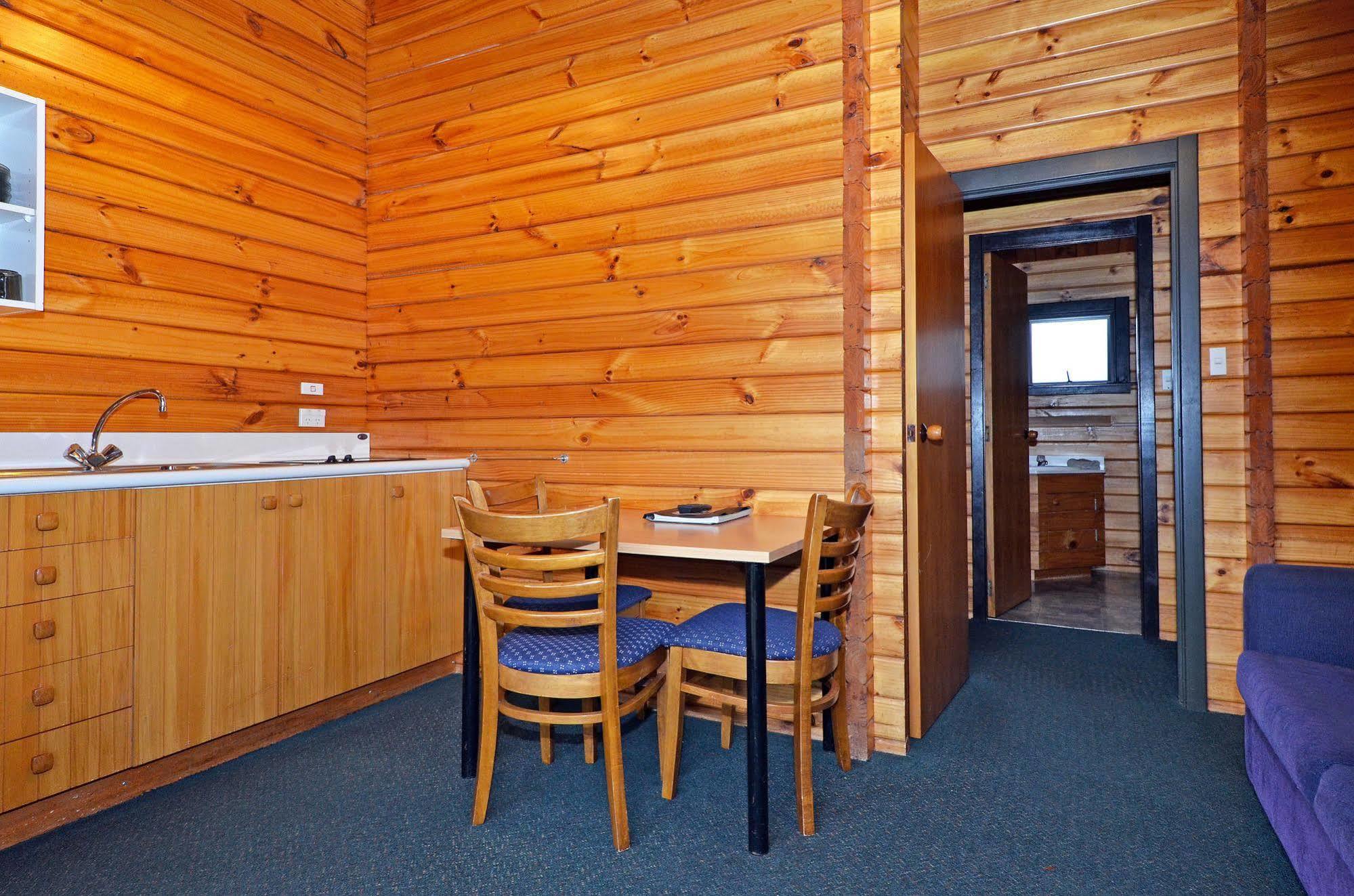 Leith Valley Holiday Park And Motels Dunedin Buitenkant foto